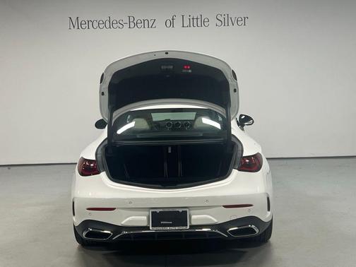 Polar White 2026 Mercedes-Benz CLE 450 4MATIC