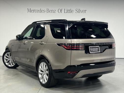 2024 Land Rover Discovery P360 Dynamic SE