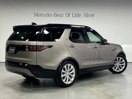 2024 Land Rover Discovery P360 Dynamic SE