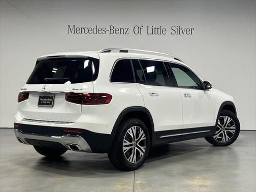 2025 Mercedes-Benz GLB 250 4MATIC