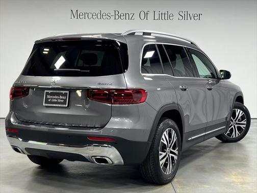 2025 Mercedes-Benz GLB 250 4MATIC