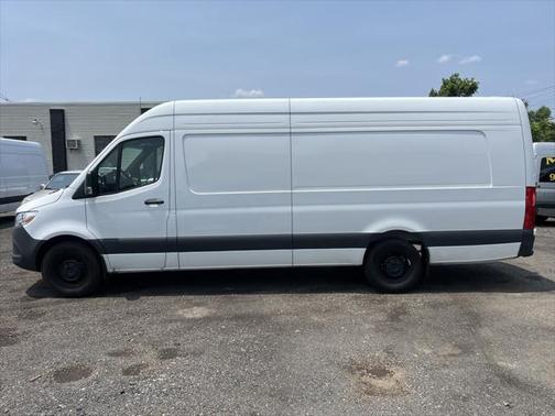 2025 Mercedes-Benz Sprinter 2500 High Roof