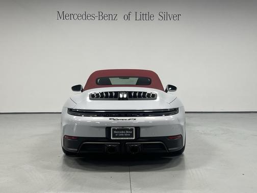 2025 Porsche 911 Carrera GTS