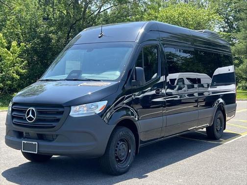 2025 Mercedes-Benz Sprinter 2500 High Roof
