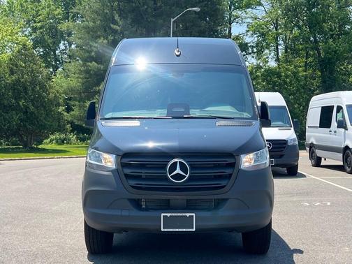 2025 Mercedes-Benz Sprinter 2500 High Roof
