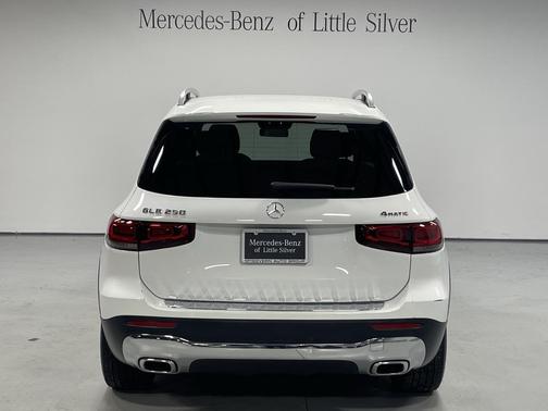 2021 Mercedes-Benz GLB 250 4MATIC