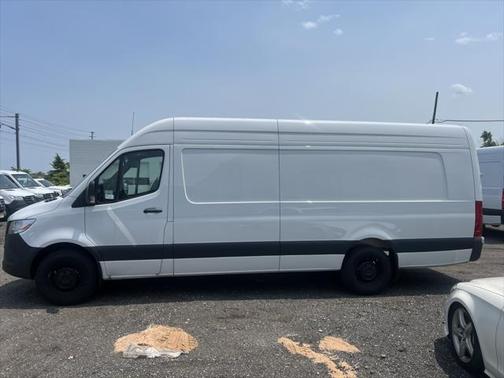 2025 Mercedes-Benz Sprinter 2500 High Roof