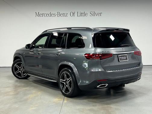 2022 Mercedes-Benz GLS 450 4MATIC