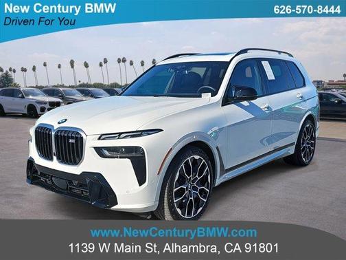 2025 BMW X7 M60i