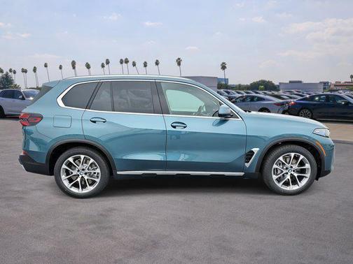 Blue Ridge Mountain Metallic 2026 BMW X5 PHEV xDrive50e