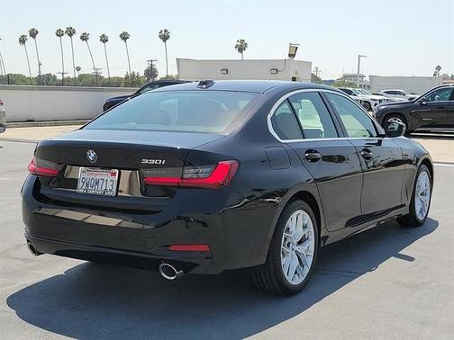Jet Black 2025 BMW 330 i