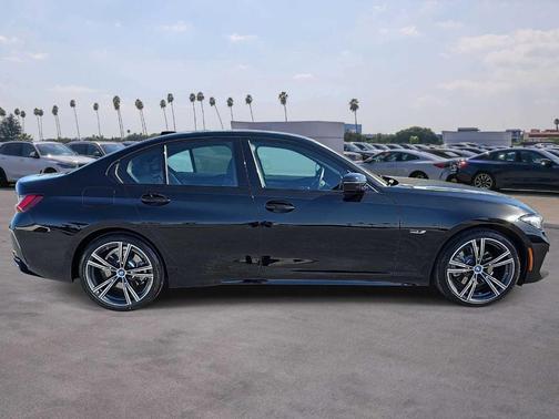 2023 BMW 330e 330e