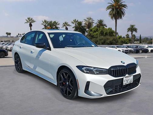 Mineral White Metallic 2025 BMW 330 i xDrive
