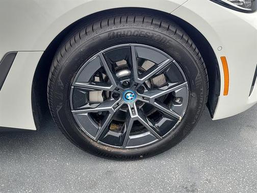 Alpine White 2023 BMW i4 Gran Coupe eDrive35
