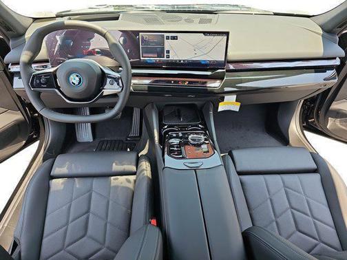 2026 BMW i5 eDrive40