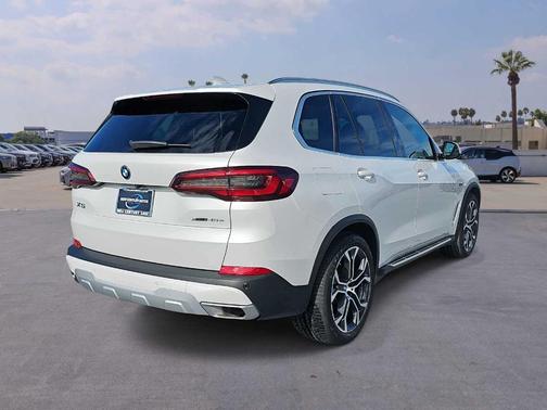 2023 BMW X5 PHEV xDrive45e