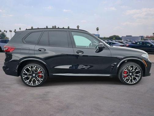 Black Sapphire Metallic 2023 BMW X5 M Base