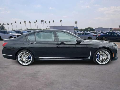 2022 BMW ALPINA B7 xDrive