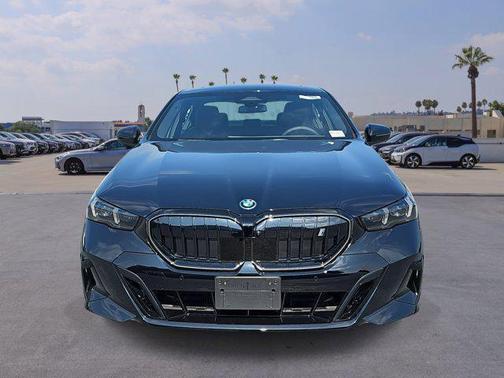 2026 BMW i5 eDrive40