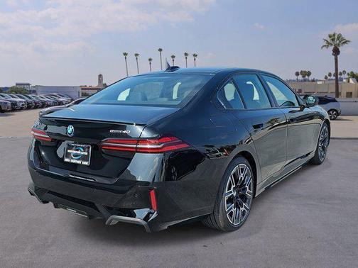 2026 BMW i5 eDrive40