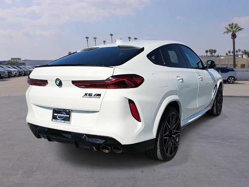 2022 BMW X6 M Base