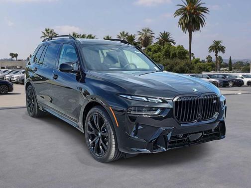 2026 BMW X7 M60i