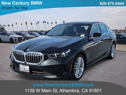 Black 2025 BMW 530 i
