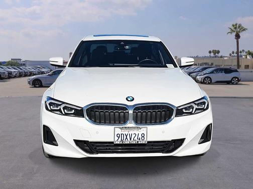 2023 BMW 330 i