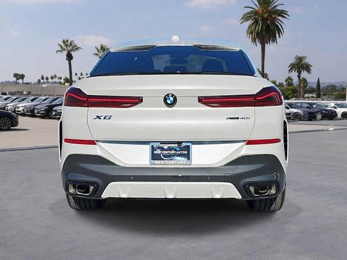 2026 BMW X6 xDrive40i