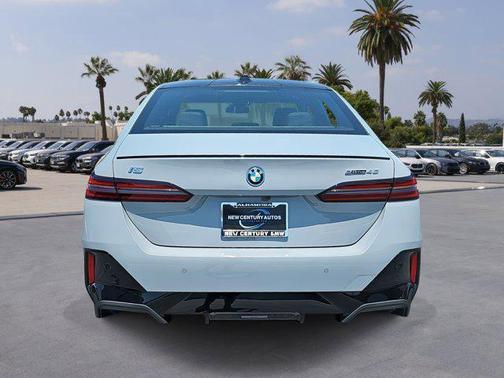 2026 BMW i5 eDrive40