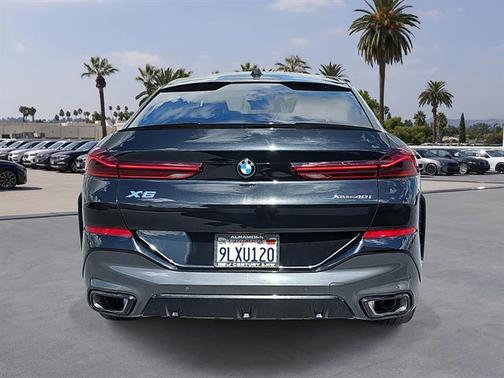 Black Sapphire Metallic 2024 BMW X6 xDrive40i