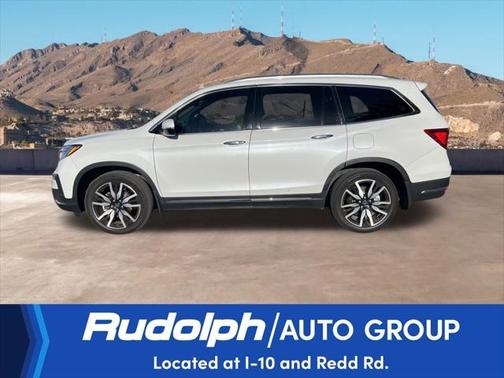 2022 Honda Pilot Touring 8-Passenger
