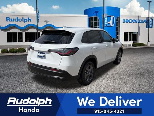 Platinum White Pearl 2027 Honda HR-V LX