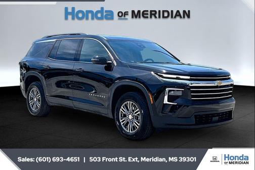 Mosaic Black Metallic 2025 Chevrolet Traverse LT
