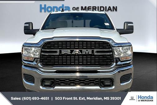 2023 RAM 2500 Tradesman Crew Cab 4x4 6'4' Box