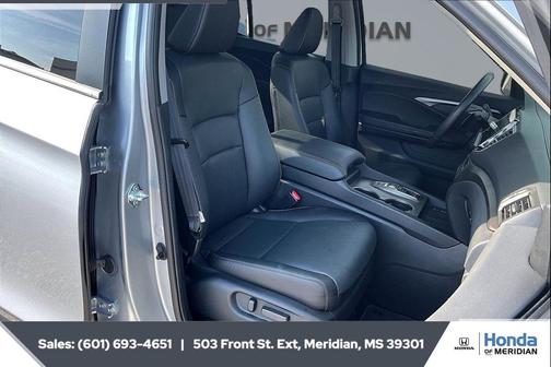 Solar Silver Metallic 2025 Honda Ridgeline RTL