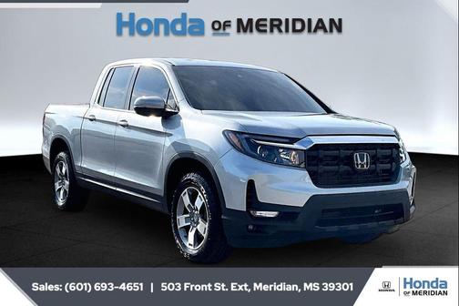 Solar Silver Metallic 2025 Honda Ridgeline RTL