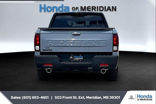 Sonic Gray Pearl 2026 Honda Ridgeline Black
