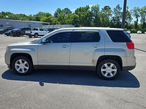 Champagne Silver Metallic 2013 GMC Terrain SLE-1