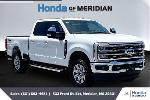 Star White Metallic Tri-Coat 2024 Ford F-250 Lariat