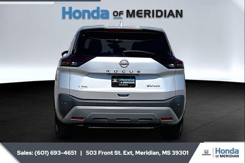Brilliant Silver Metallic 2023 Nissan Rogue SV