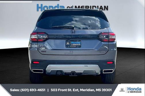 Modern Steel Metallic 2026 Honda Pilot Touring 8-Passenger