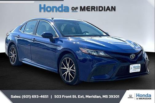 Reservoir Blue 2024 Toyota Camry SE