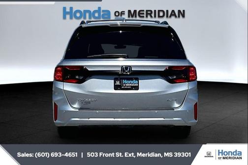Solar Silver Metallic 2026 Honda Odyssey Elite