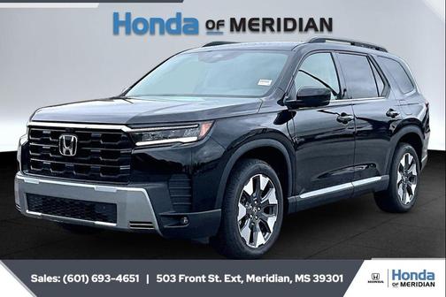 Crystal Black Pearl 2026 Honda Pilot Touring 8-Passenger
