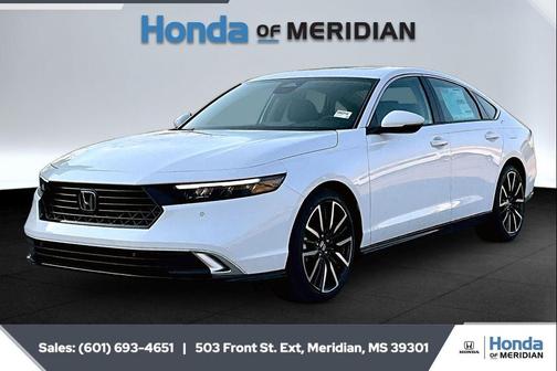 Platinum White Pearl 2026 Honda Accord Hybrid Touring