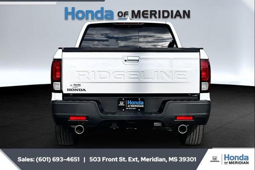 Platinum White Pearl 2026 Honda Ridgeline RTL