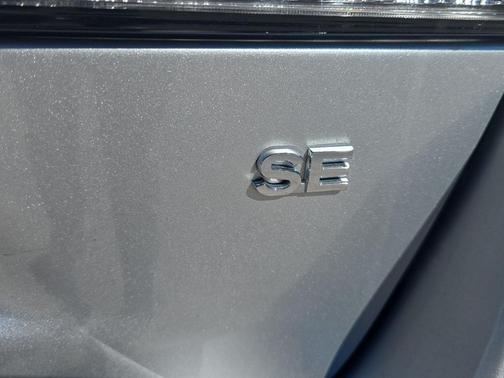 2026 Mitsubishi Outlander Sport SE