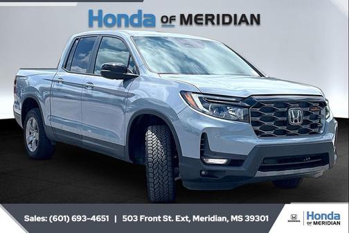 Sonic Gray Pearl 2025 Honda Ridgeline TrailSport