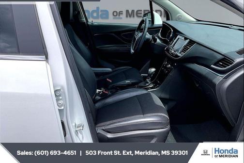 Summit White 2022 Buick Encore Preferred